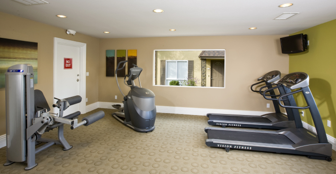 Photo slideshow: Tustin Parc Fitness Center Photo