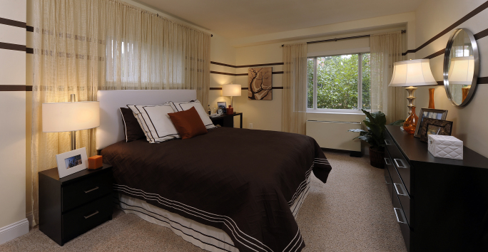 Photo slideshow: Infinity Apartments Bedroom Photo