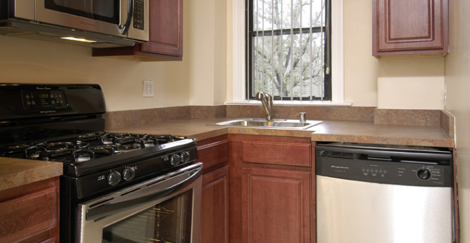 Photo slideshow: Barclay Apartments Interior Photo