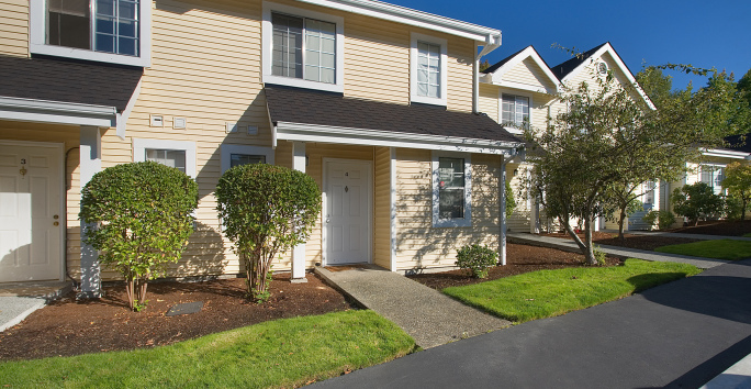 Photo slideshow: Somerset Green Exterior Photo