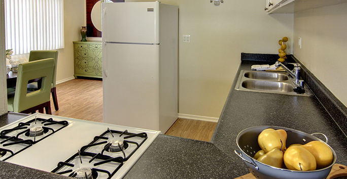Photo slideshow: Villa Pacific Kitchen