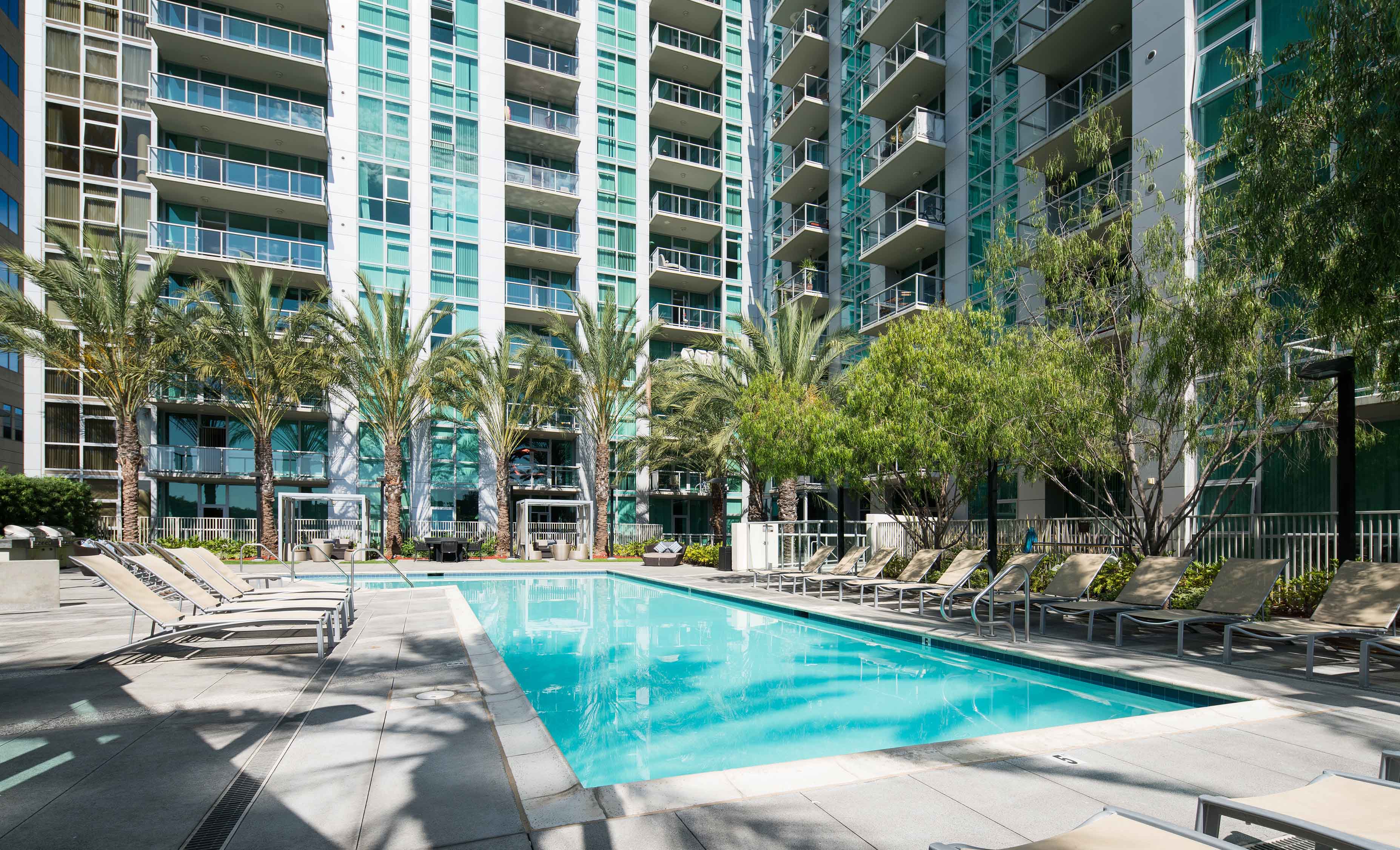 San pedro apartments the vue
